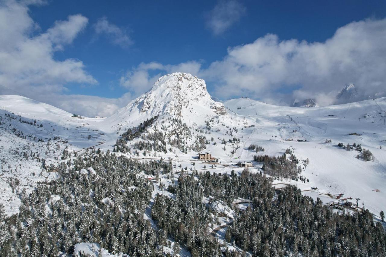 Hotel Pordoi Passo Pordoi Vegetarian Hotel Canazei Luaran gambar